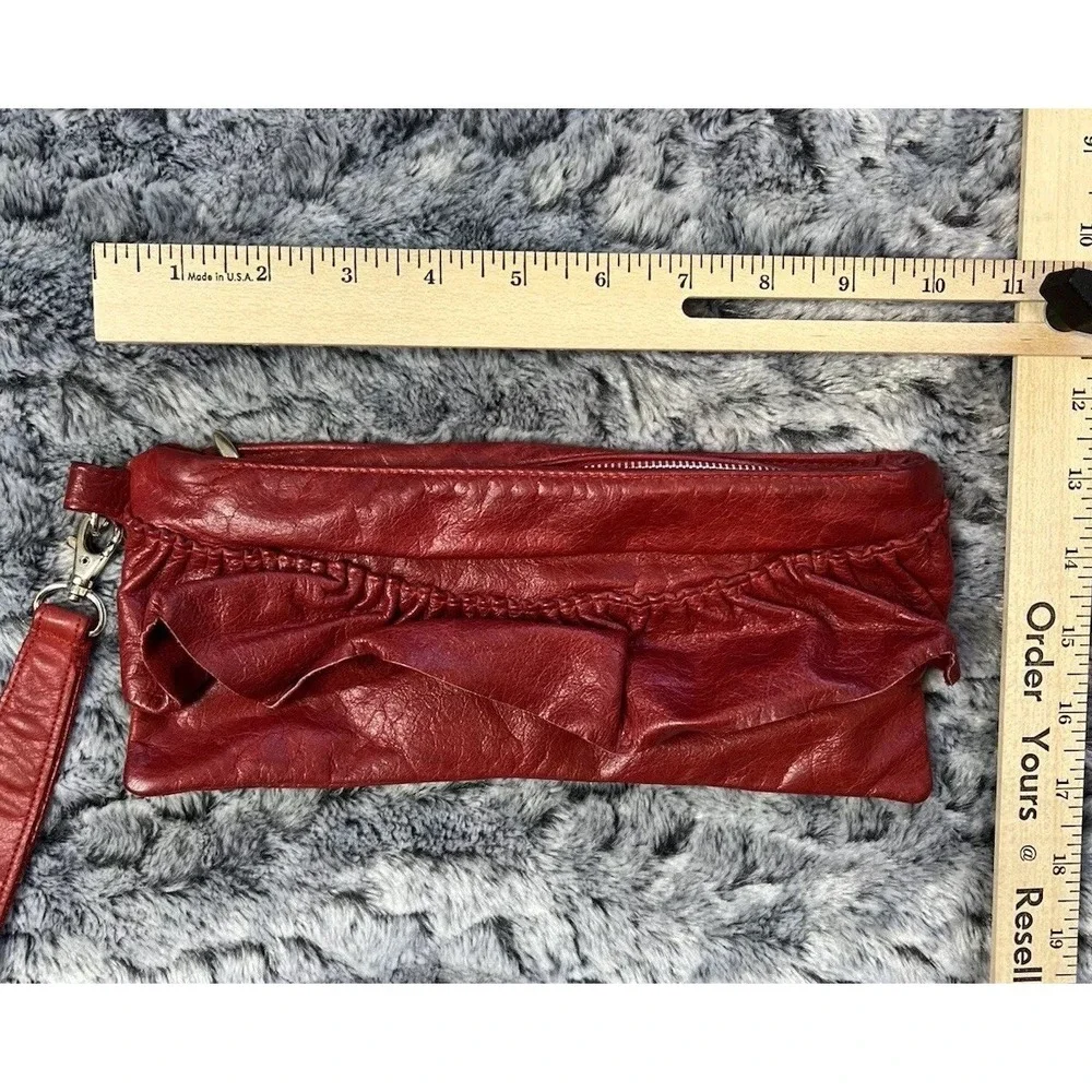VTG Cammie Hill‎ NY Red Soft Leather Wristlet